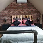 Le Fenil Du Grand Dormeur - D'hotes 3*