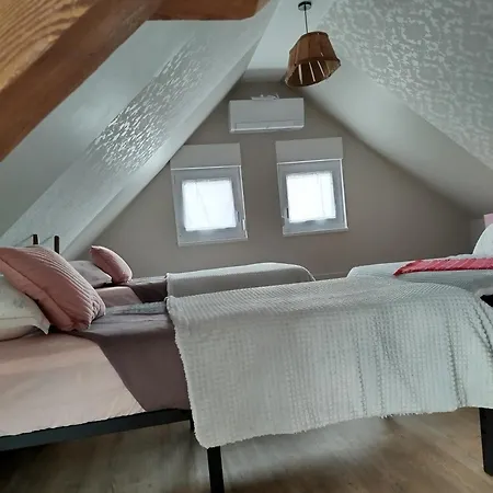 Le Fenil Du Grand Dormeur - D'hotes Πανσιόν